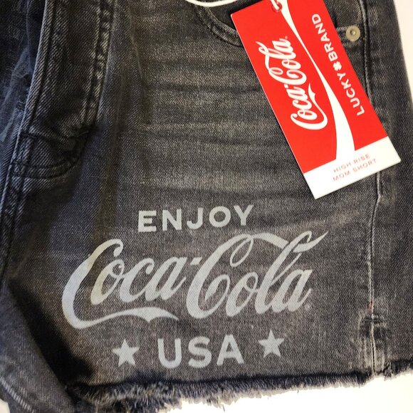 Lucky Brand Coco-Cola High Rise Mom Shorts (size 6) - Picture 5 of 6